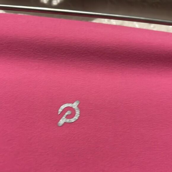 Peloton Cadent High-Rise Cross Front Leggings Pink Size Medium - Picture 8 of 8